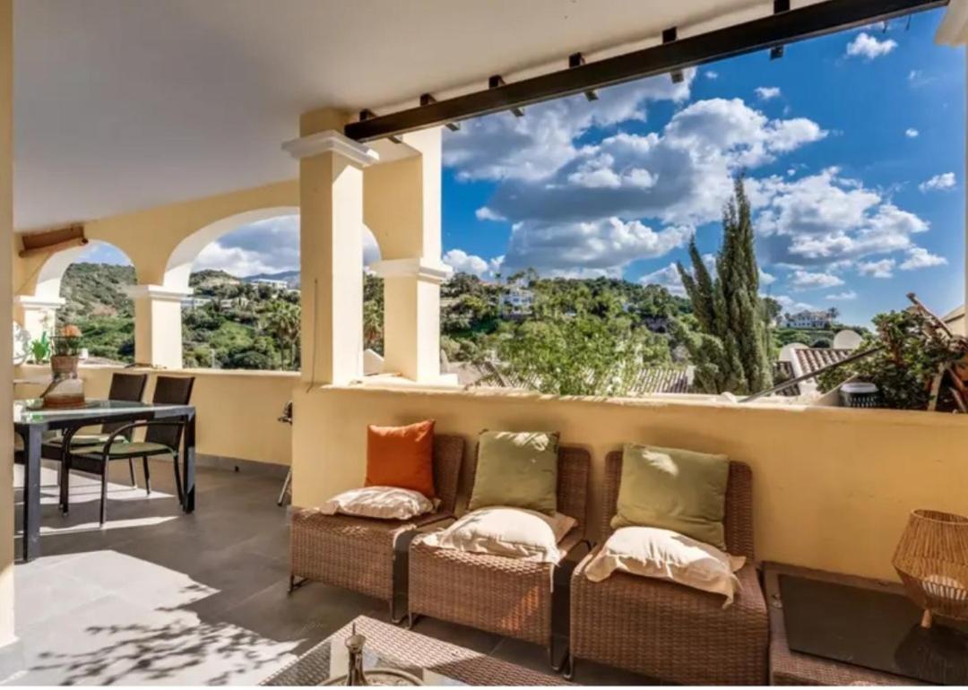 Bedroom, With A Share Bathroom In A Bed And Breakfast Place Malaga Exterior photo